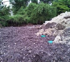 Filtre à sable sous talus