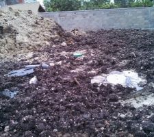 Filtre à sable sous talus, accès et puisard