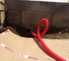 Gaine en attente pour une futur alimentation de la terrasse