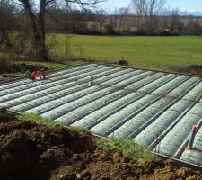 En attente de la dalle qui ne va pas tarder