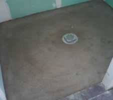 Préparation douche à l'italienne