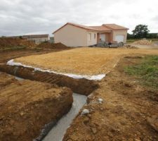 Chemin géotextile et empierrement 0/60 compacter