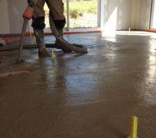 RDC - salon/sam - coulage chape définitive