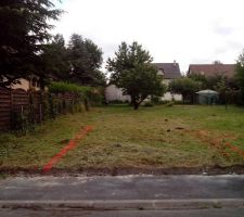 En cours de pr&eacute;paration du terrain.