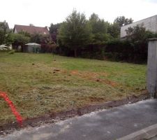 En cours de pr&eacute;paration du terrain.