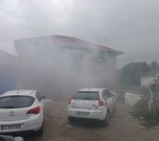 Les fumigènes après ouverture des portes