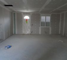 Séjour-cuisine = 45,08 m²