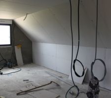 Placo de l'étage en cours
