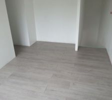 Parquet fini dans le bureau !