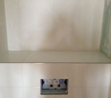 D&eacute;tail paillasse WC haut.