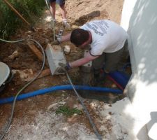 D&eacute;but du mur d?acc&egrave;s du vide sanitaire