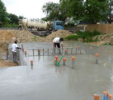Photo du coulage de la dalle de compression du RDC n°4