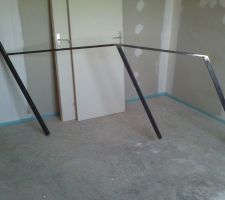 1ere partie de la main courant m&eacute;tallique