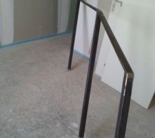 1ere partie de la main courant m&eacute;tallique