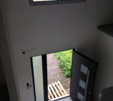 Vu sur l'entrée depuis le 1er