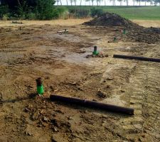 Les pieux viss&eacute;s presque finis