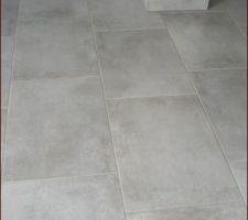 Détail carrelage HDC corus gris posé !