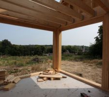 Vue de l'intérieur - pièce à vivre. Les baies donneront sur la terrasse, ça va de soit !