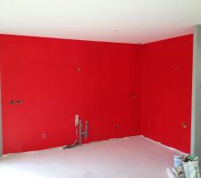 Peinture cuisine en rouge et mur sejour gris peinture de chez seigneurie