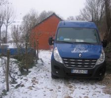 La camionnette des plaquistes.