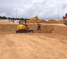 Terrassement - &ccedil;a prend forme