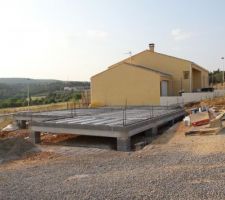 Le plancher est prêt a être coulé