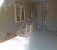 Ou il y a l echelle futur escalier