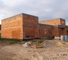 Vue d'ensemble de la maison.