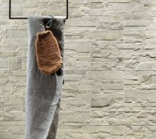 Sich&eacute;nia pav&eacute; wall Grigio