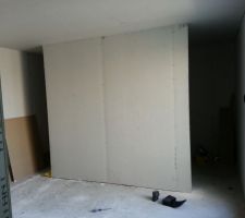Cloison du dressing parental
