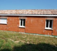 Toiture et fenêtres chambres et petite baie séjour façade sud-sud-est