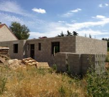 Pres &agrave; couler la dalle.