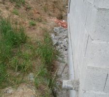 Petit point propret&eacute; du chantier. UNE HONTE !!!