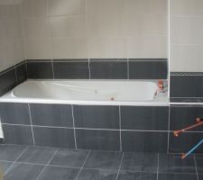 La salle de bain de l &eacute;tage pour les enfants