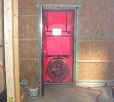 Porte étanche pour test d'infiltrométrie