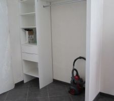 Placard du couloir