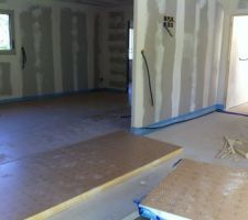 Journ&eacute;e puzzle g&eacute;ant avec des pi&egrave;ces de 1m sur 1.20m