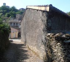 Façade coté chemin