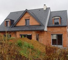 Pose des fenêtres coté sud