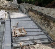 Poutrelles et hourdis / sous-sol du garage