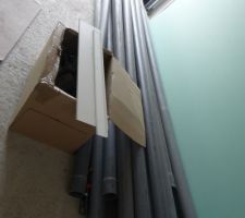 JUSTE UN PEU DE PVC