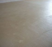 Sol de la chambre vernis