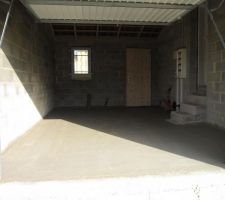 Dalle du garage fraichement coulée