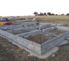 Passage de toutes les gaines dans le vide sanitaire.