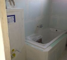 Habillage baignoire enfants et wc suspendu