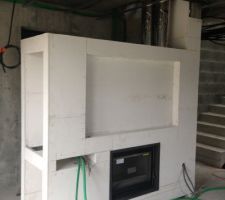 Installation du poele &agrave; bois et de sa cloison