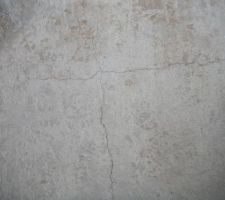 Fissures dans le garage