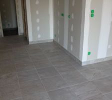 Joints et plinthes OK