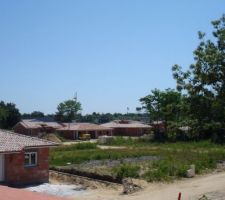 Vue est depuis la toiture