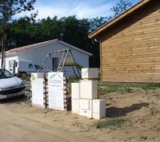 Branchements et panneaux de chantier